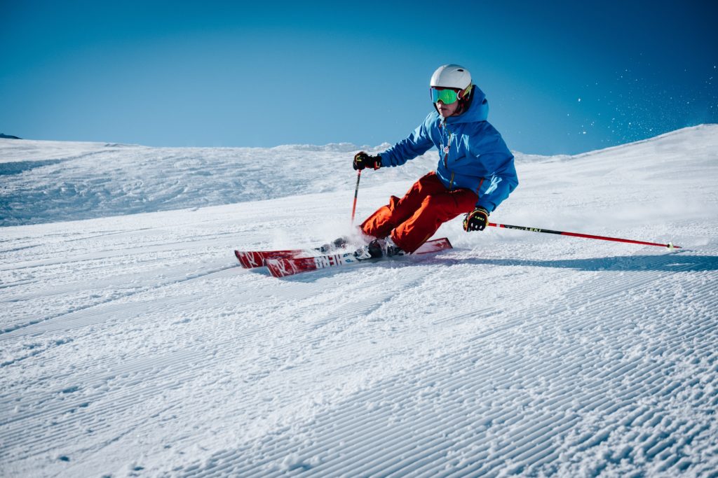 sport ski maarten duineveld unsplash